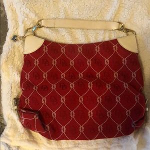 Dooney & Bourke